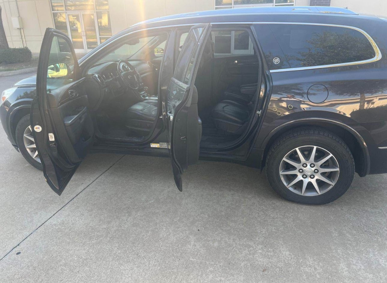 2017 Buick Enclave . Leather Sport Utility 4D