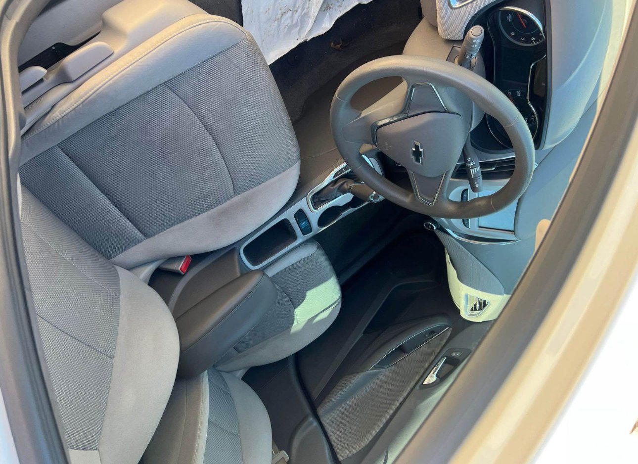 2018 Chevrolet Cruze . LS Sedan 4D