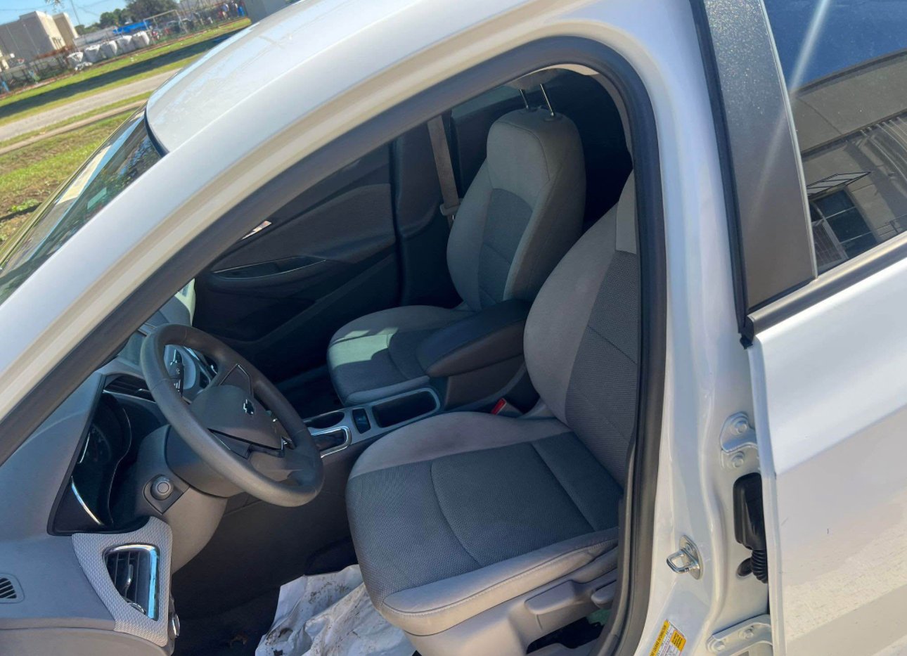 2018 Chevrolet Cruze . LS Sedan 4D