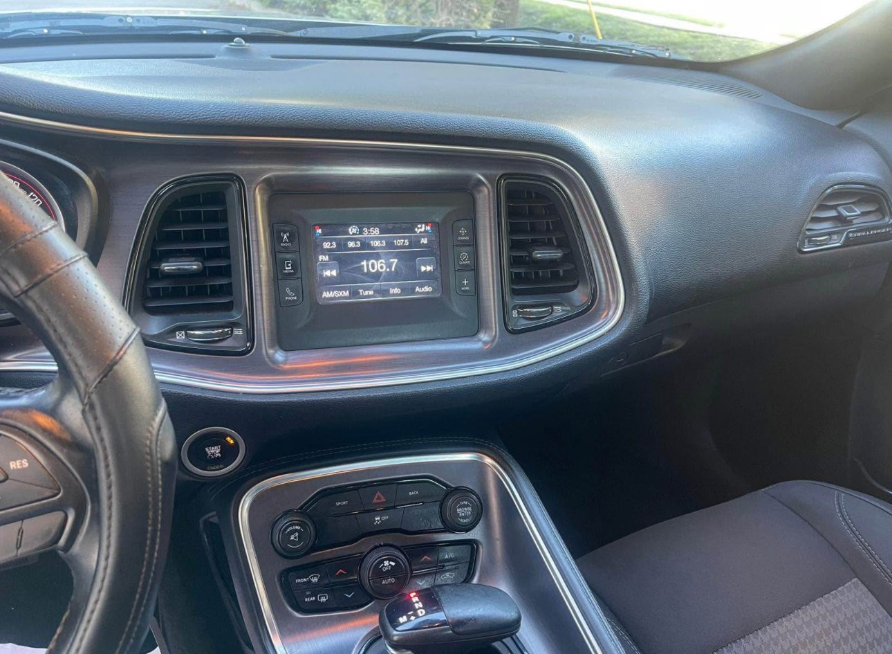 2015 Dodge Challenger . SXT Coupe 2D