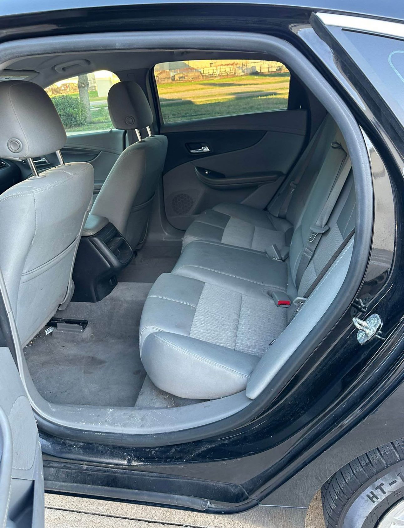2014 Chevrolet Impala . LS Sedan 4D