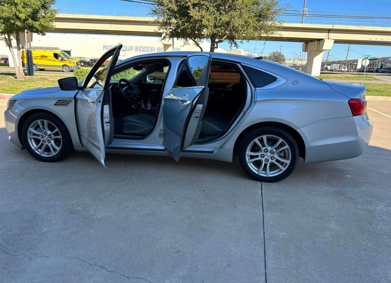 2015 Chevrolet Impala . LT Sedan 4D