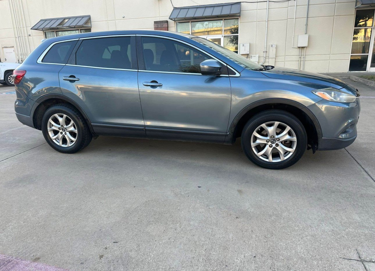 2014 Mazda CX-9 . Sport SUV 4D