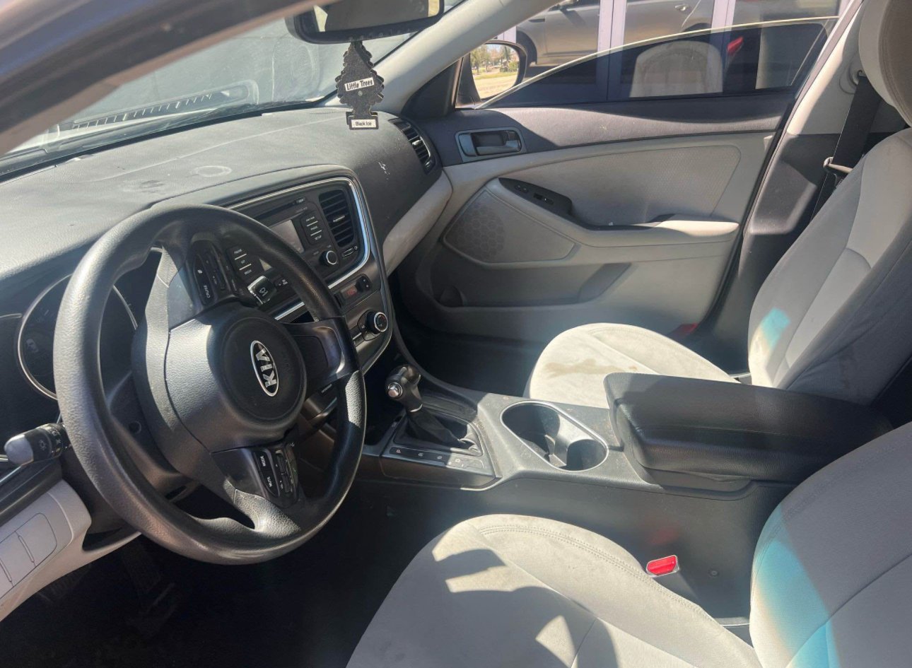 2014 Kia Optima . LX Sedan 4D