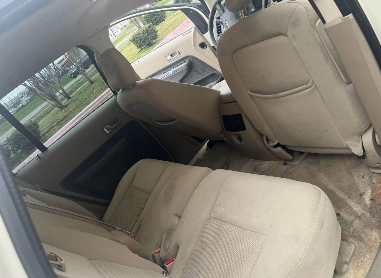 2017 Chrysler 300 . 300 Limited Sedan 4D