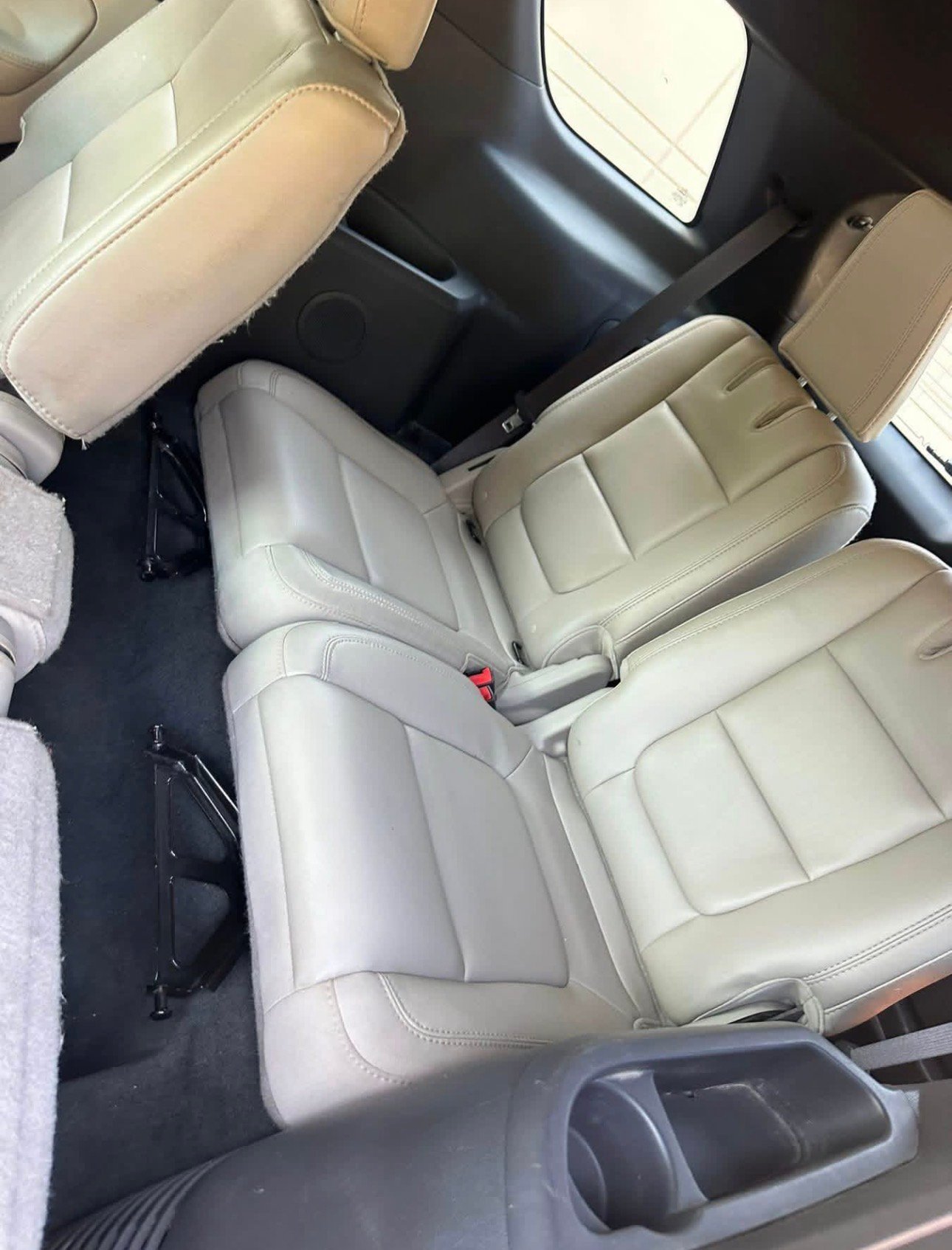 2014 Ford Explorer (3-ROW SEATING SUV)